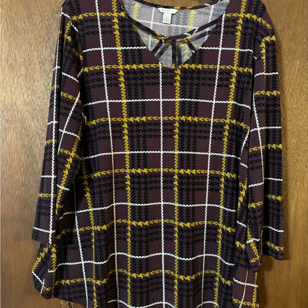 EST 1946 blouse